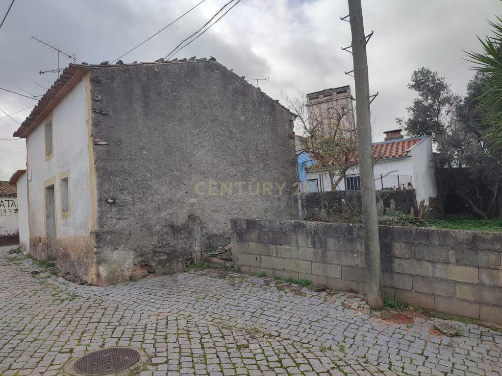 Moradia para reconstrução, Monte Fidalgo/Perais, Vila Velha de Ródão - Image 3