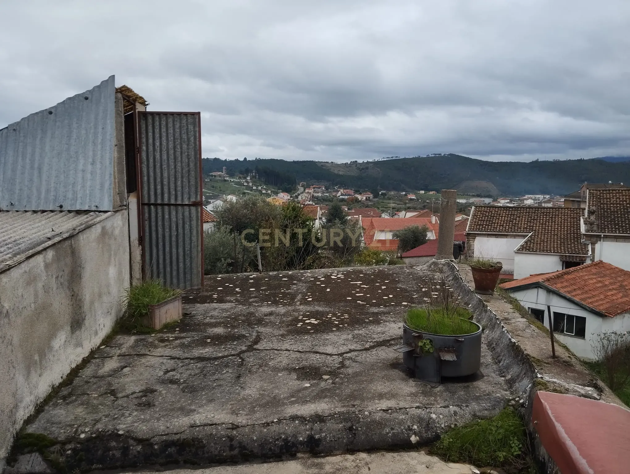 Moradia em Paul, Covilhã - Image 16