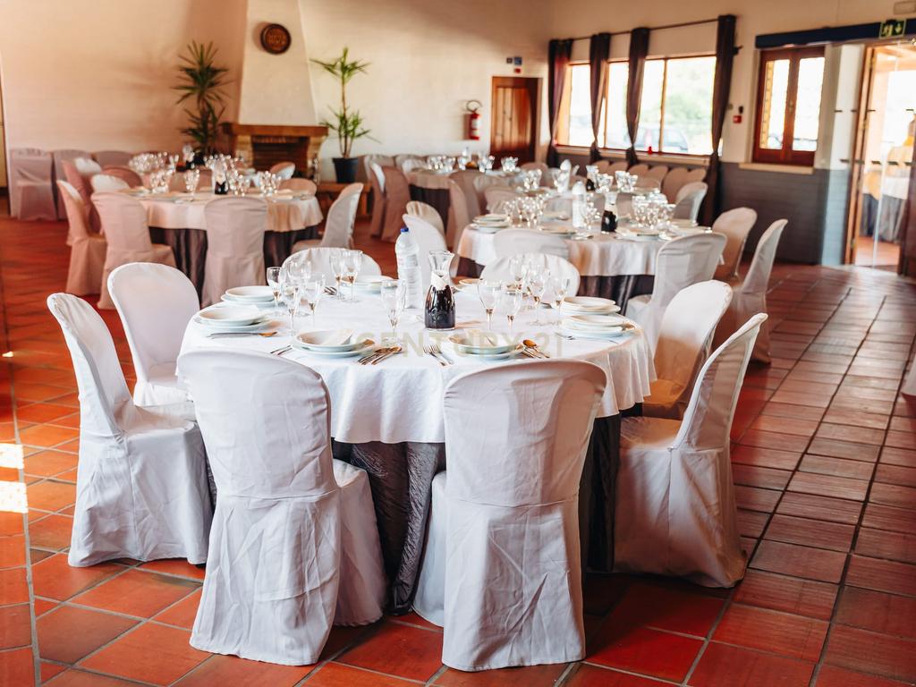 Quinta Para venda em S. Pedro De Tomar com Apartamento T3, Café/Restaurante e espaço para Casamentos. - Image 6