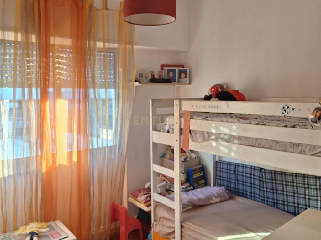 Apartamento T3 no R/C com Logradouros (frente e trás) no Casal do Marco, Seixal - Setúbal - Image 7