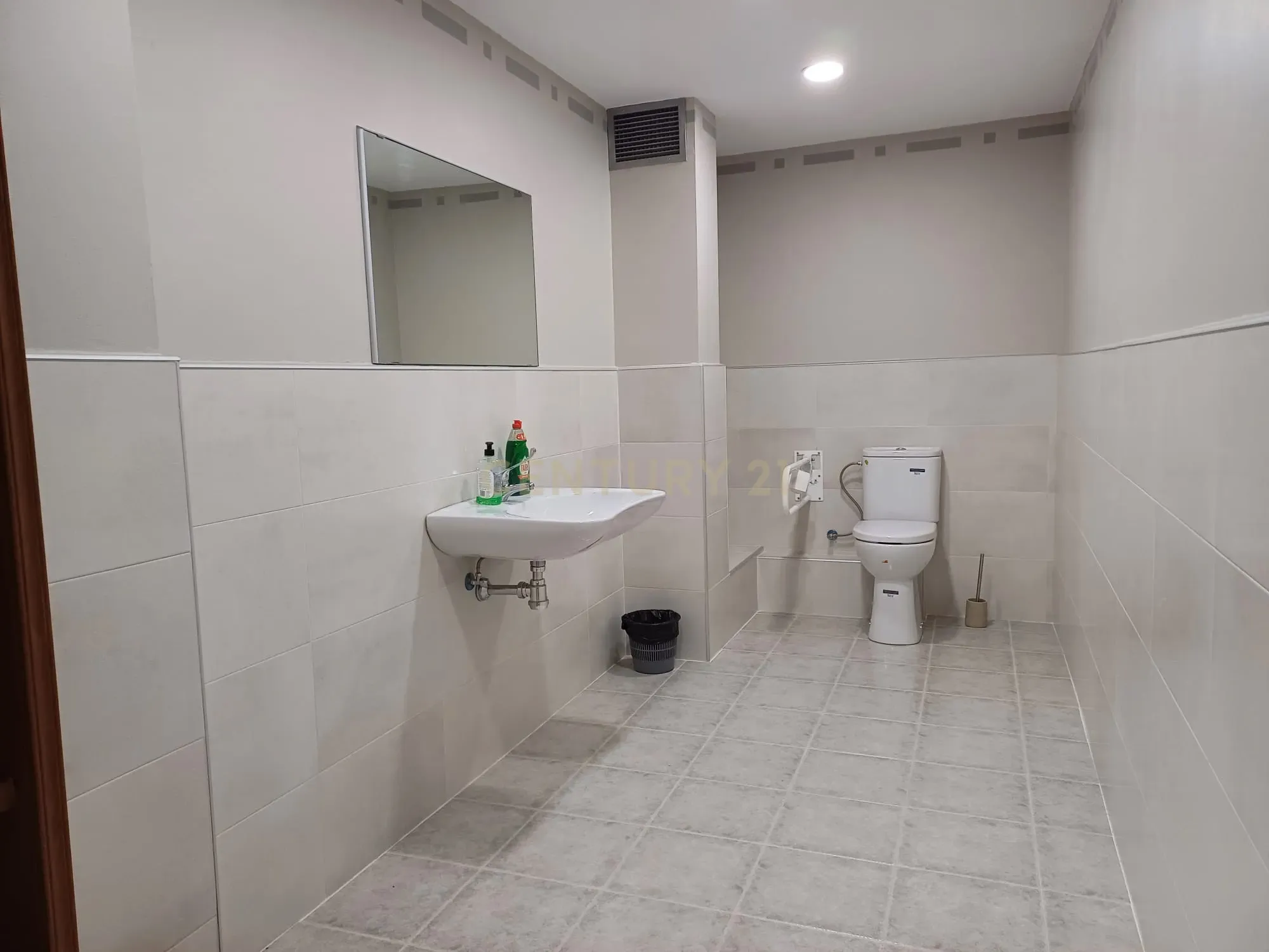 undefined - Image 4