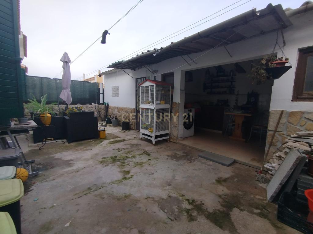 Moradia Térrea T2+4 com quintal - Image 14