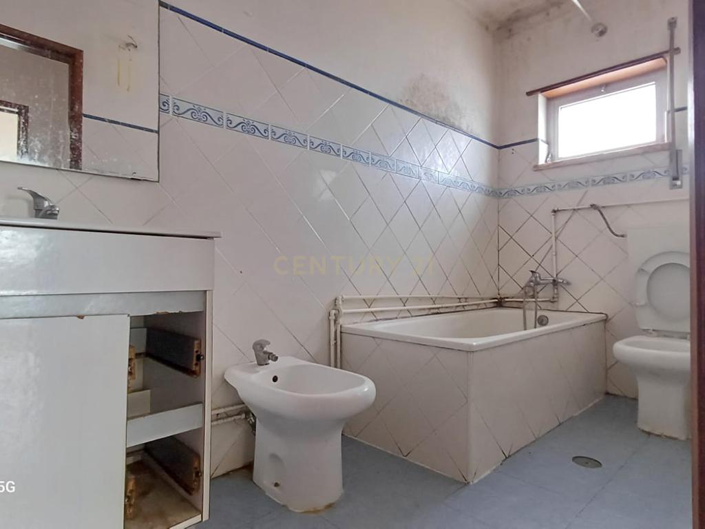 Apartamento T3 em Rio Maior - Image 17