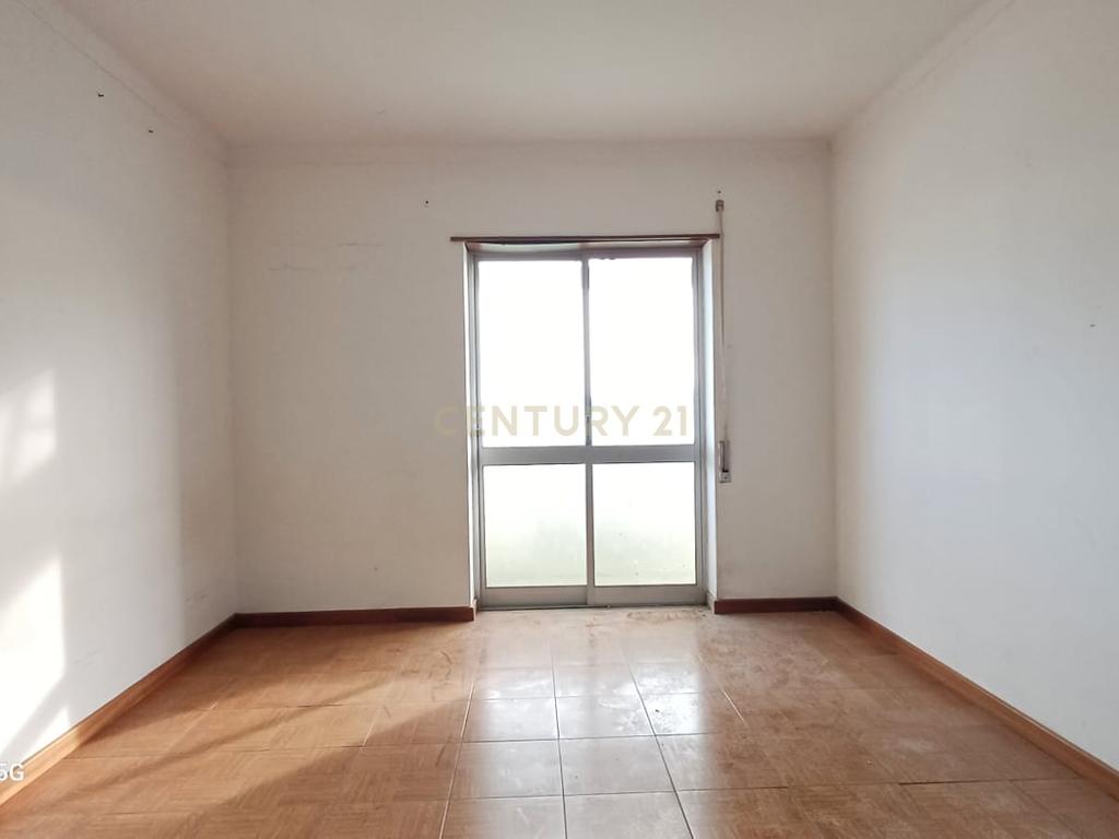 Apartamento T3 em Rio Maior - Image 7