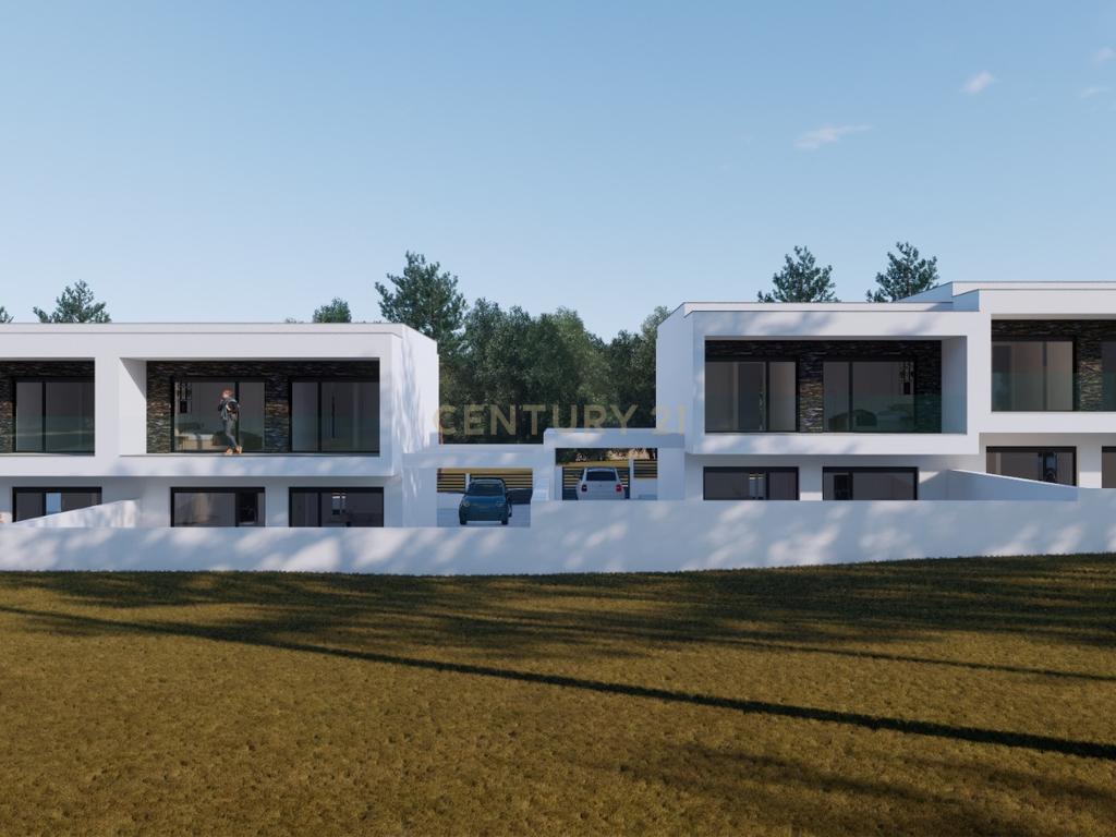 🏡 **Moradia T4 com piscina – Foros da Amora** - Image 38