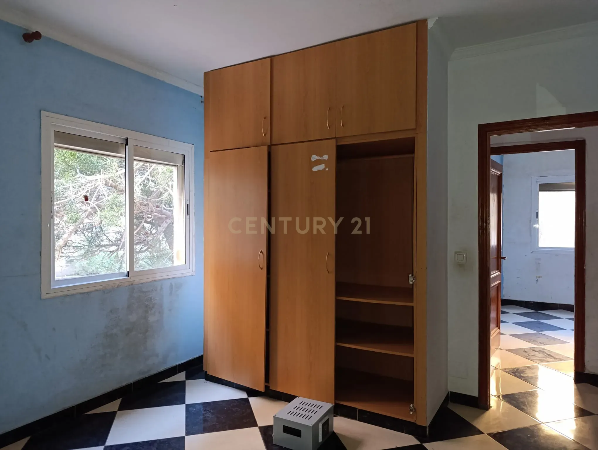 undefined - Image 9