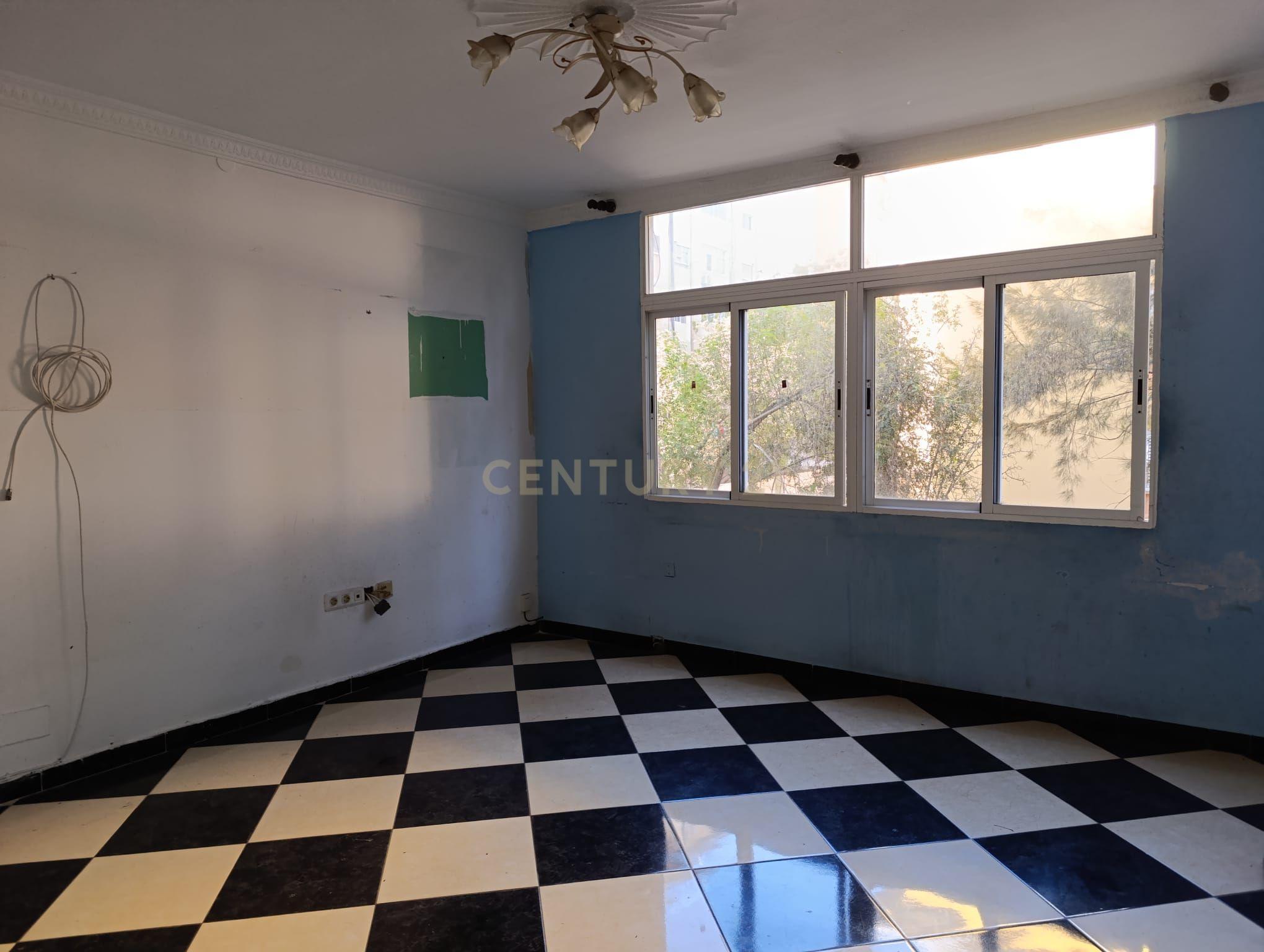 undefined - Image 1