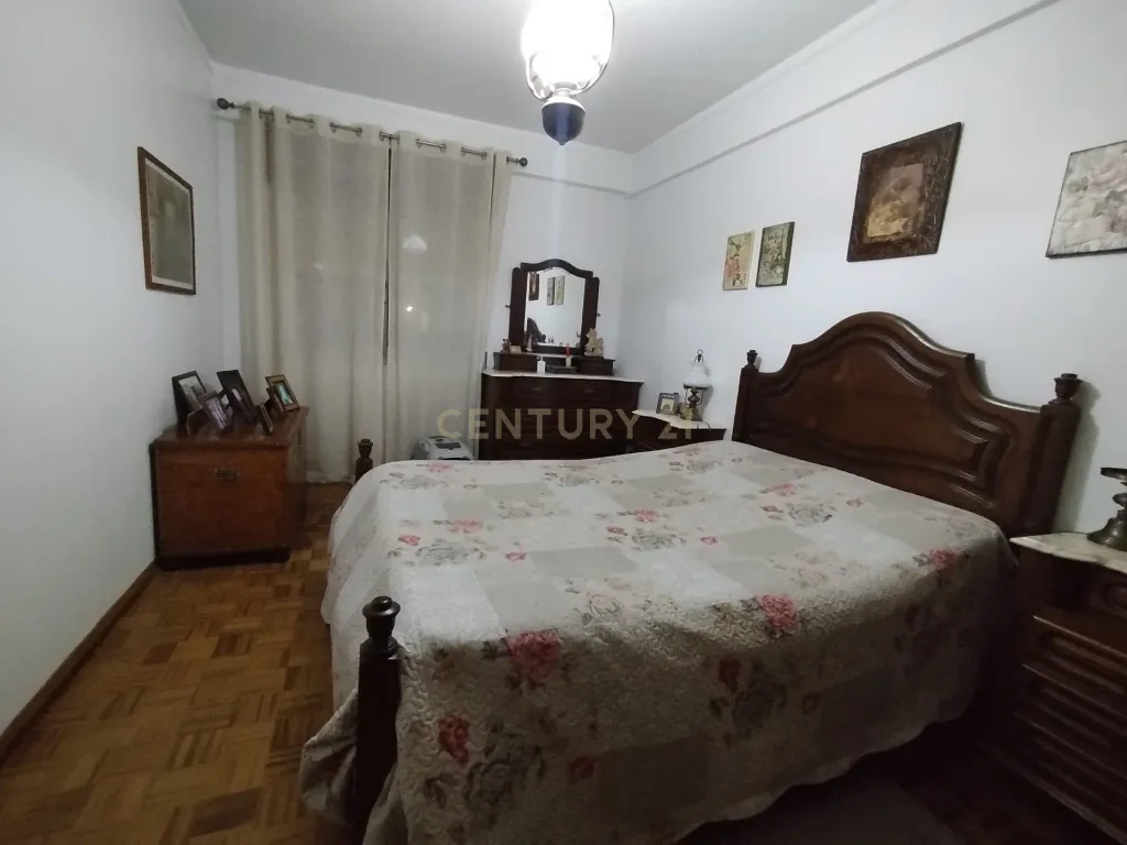 Apartamento de 3 assoalhadas 1º Andar em Samora Correia - Image 5