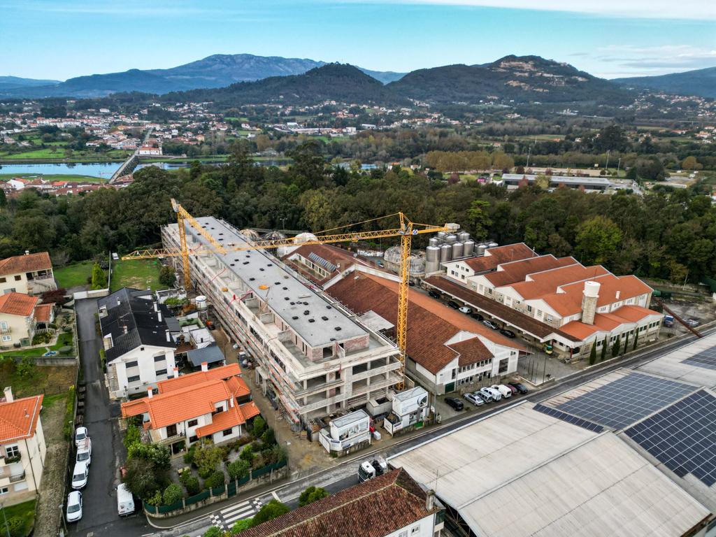 Varandas do Conde T2 Duplex 156,70 m2 no centro de Ponte de Lima - Image 4