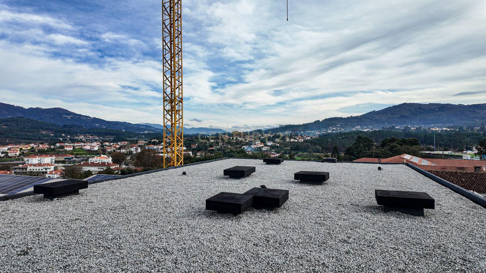 Varandas do Conde T2 Duplex 157 m2 com varanda e terraço no centro de Ponte de Lima - Image 22