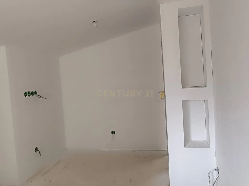 Moradia T2 Centro Minde - Image 7