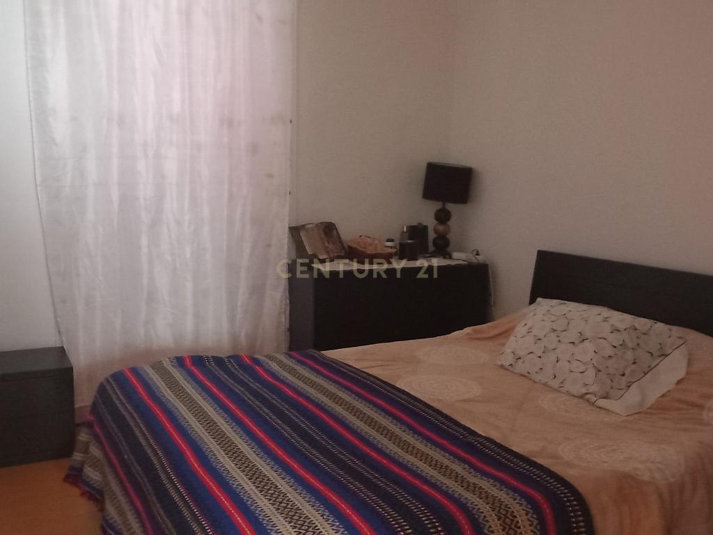 Moradia T3 em Vila Franca do Campo - Image 5