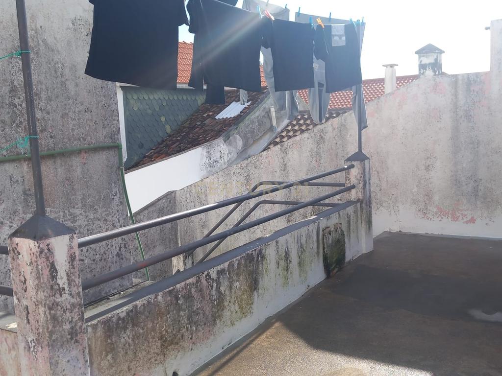 Moradia T3 em Vila Franca do Campo - Image 7