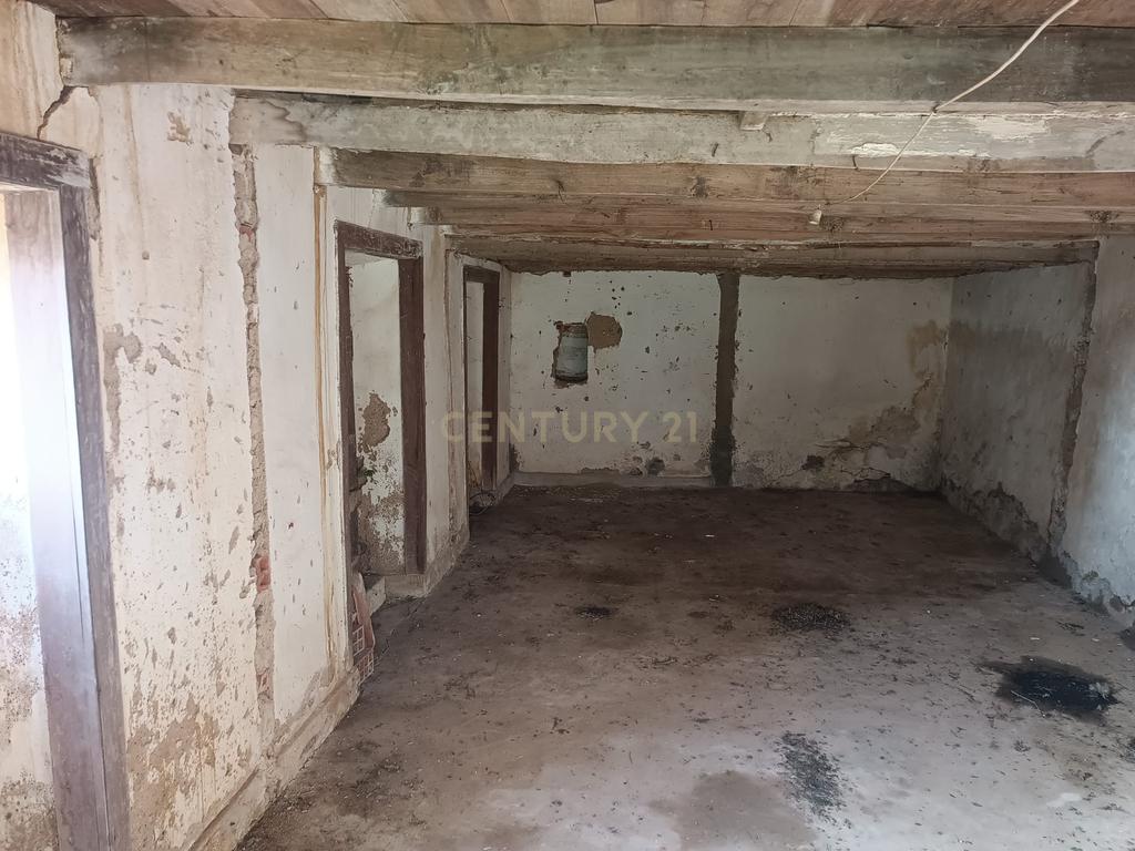 Casa para reabilitar em Cumeira de Santa Catarina, Caldas da Rainha - Image 21