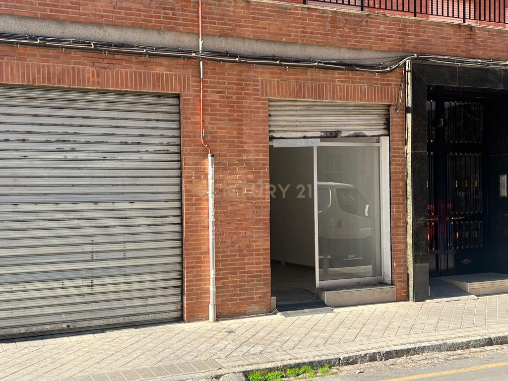 undefined - Image 1