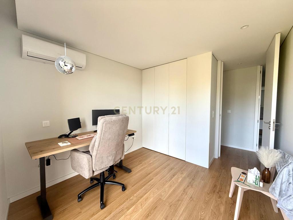 Apartamento T2 - Estádio do Dragão - Image 20