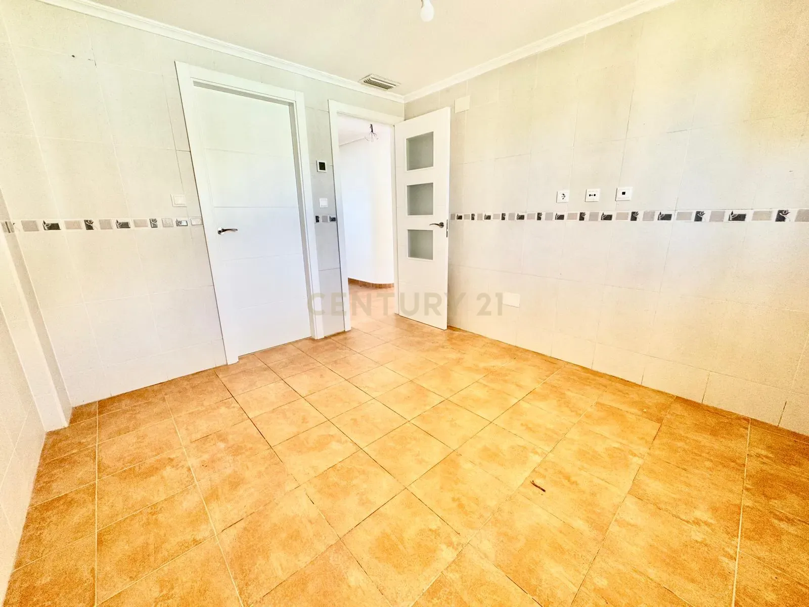 undefined - Image 12
