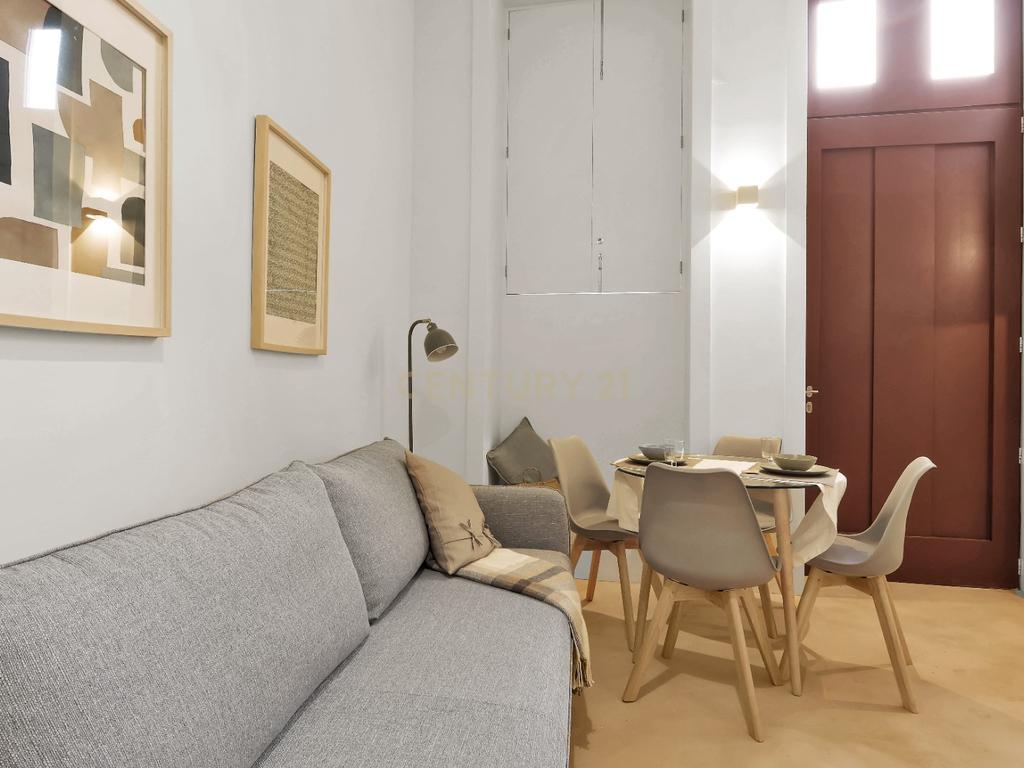 Apartamento T1 Exclusivo à Venda – Escada dos Guindais - Image 18