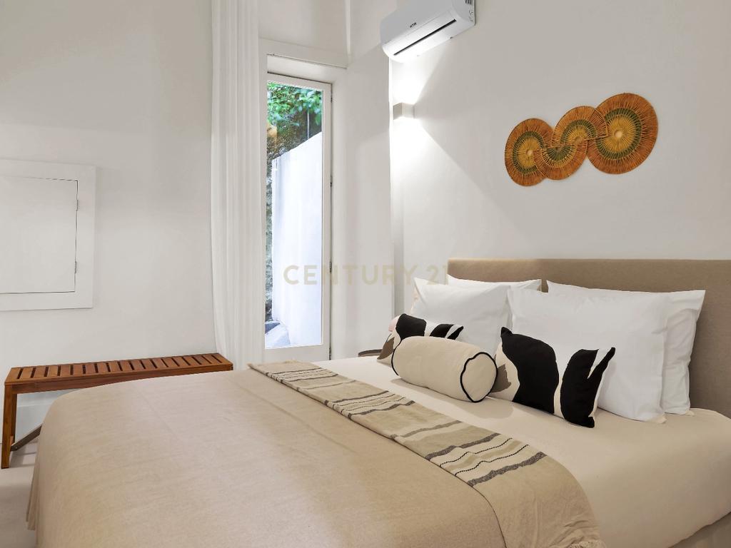 Apartamento T1 Exclusivo à Venda – Escada dos Guindais - Image 4