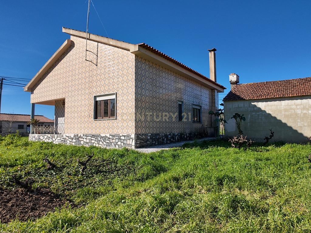 Moradia T3 Vale do Grou-Vila de Rei - Image 15