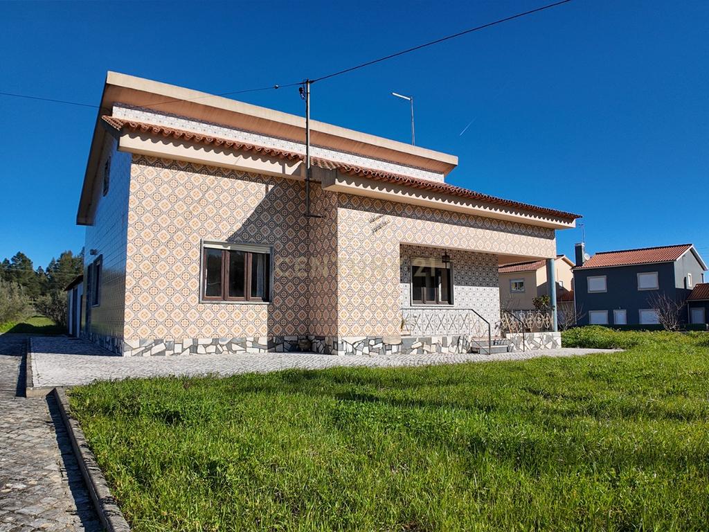 Moradia T3 Vale do Grou-Vila de Rei - Image 8