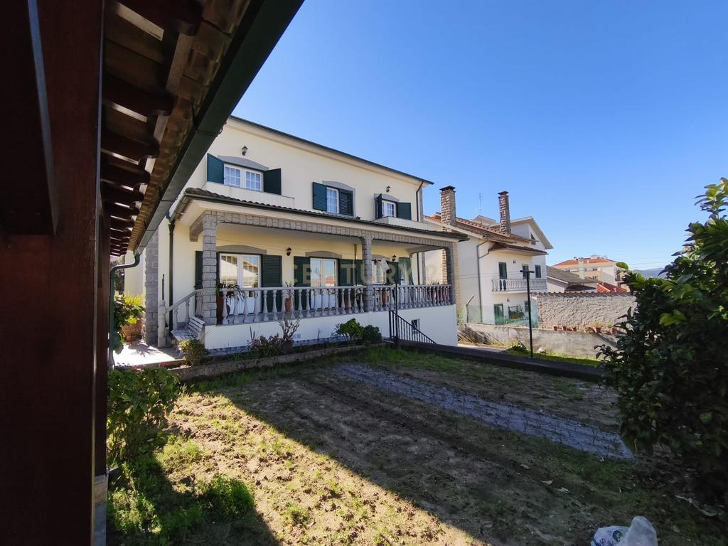 Excelente Moradia T5 em Aldeia de Joanes, Fundão - Image 1