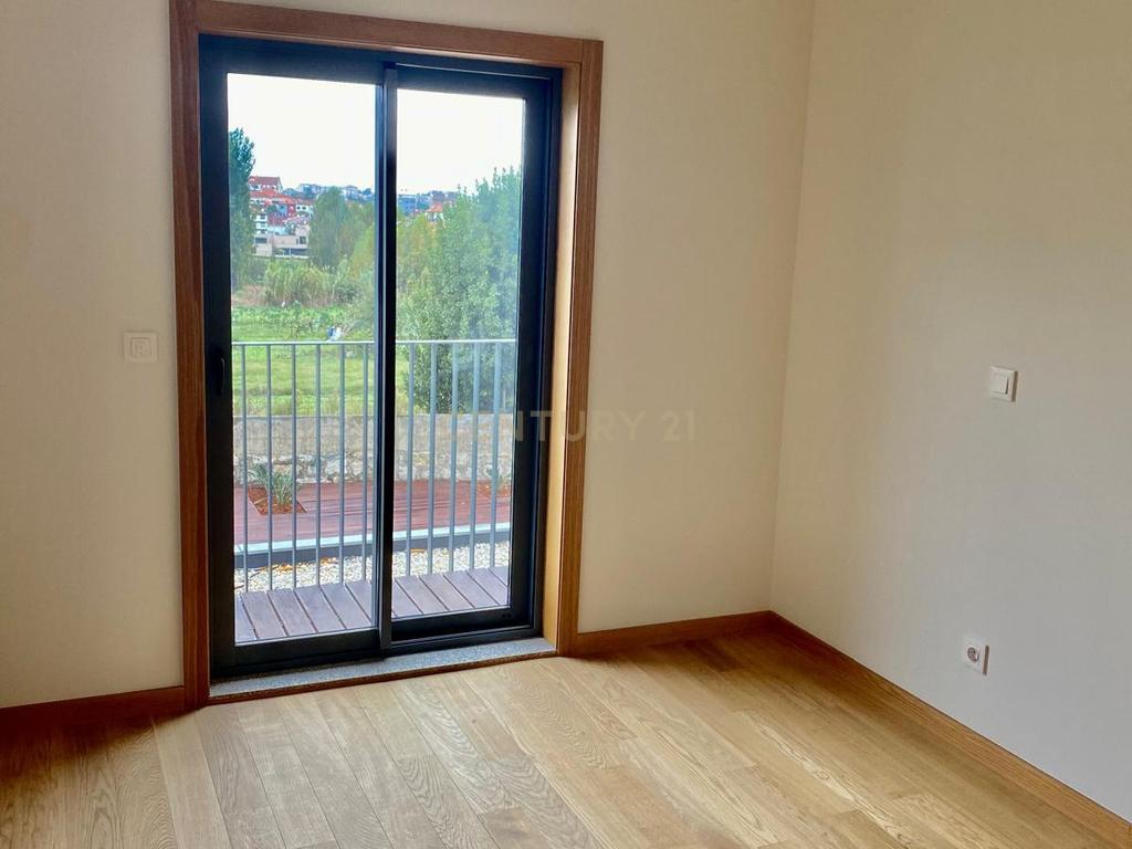 Apartamento T1 PORTO - Próximo ao Hospital São João - Image 9