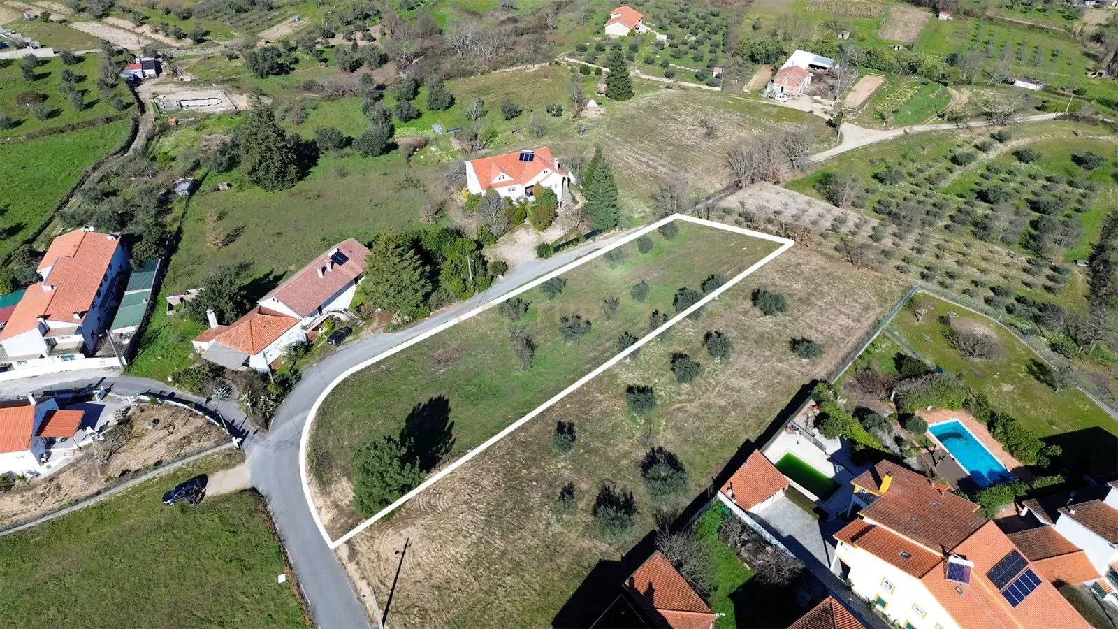 Terreno com vista da Serra da Estrela , Covilhã - Image 1