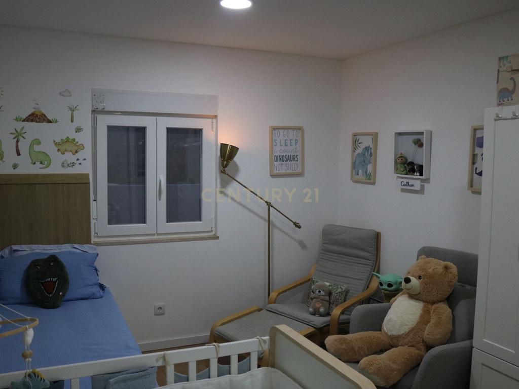 Moradia T3 em Lisboa, Cadaval - Oportunidade Imperdível! - Image 15