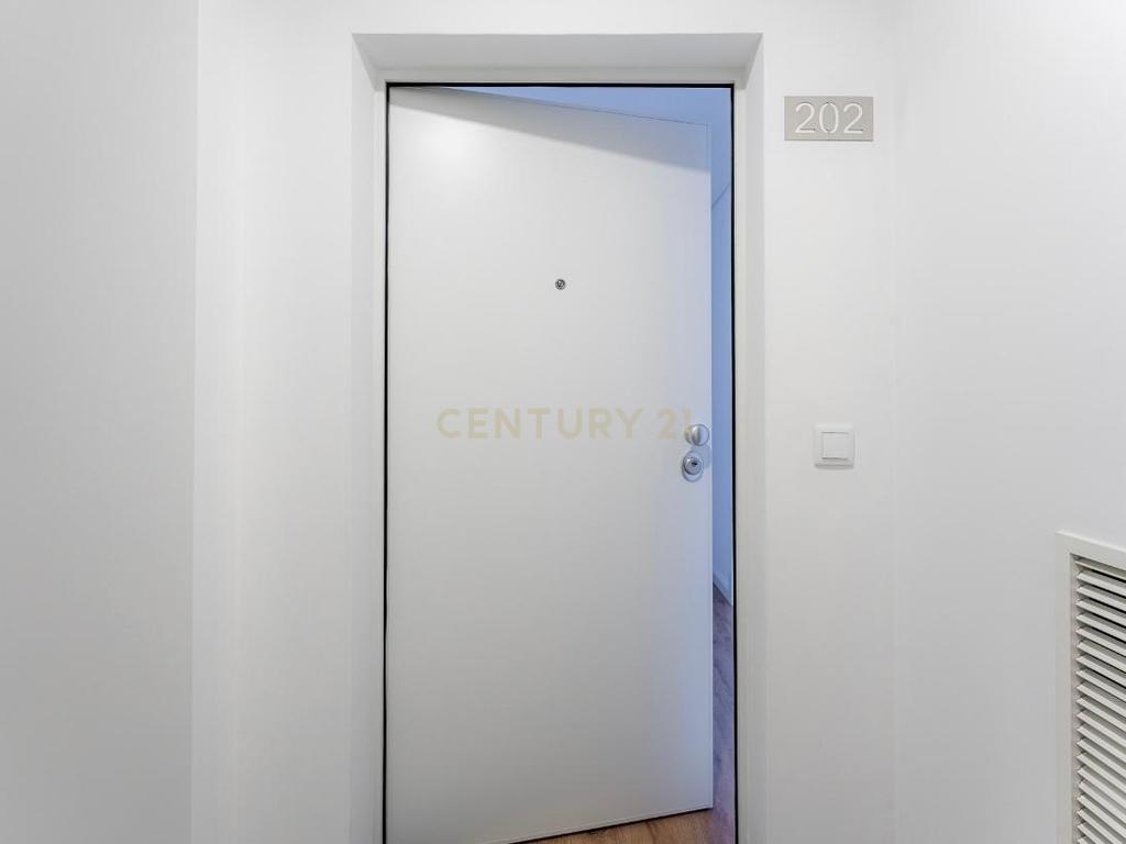 Apartamento T1 Novo Em Vila Nova de Gaia - Image 2