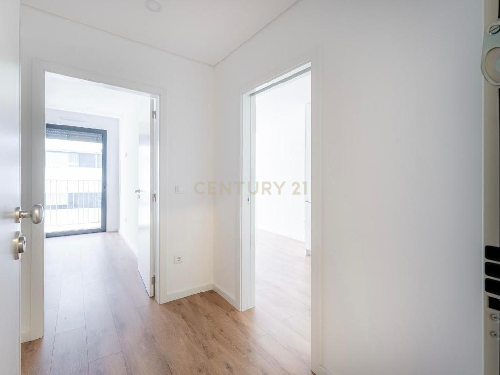Apartamento T1 Novo Em Vila Nova de Gaia - Image 6