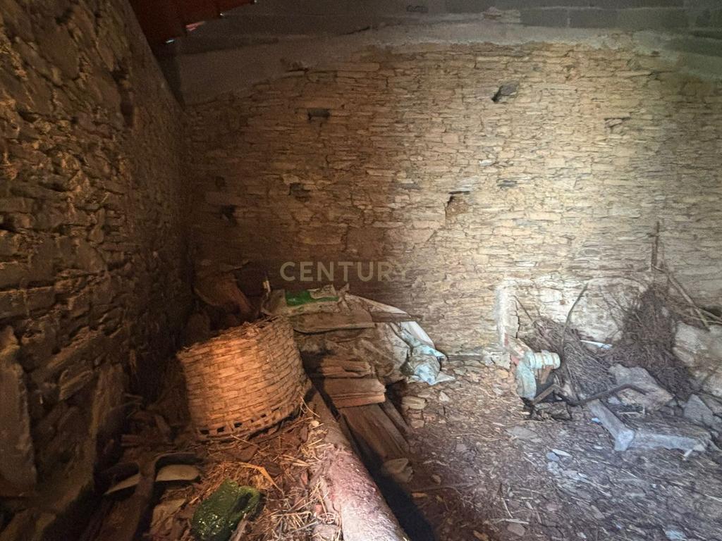 Casa em Pedra, Benquerença - Image 6