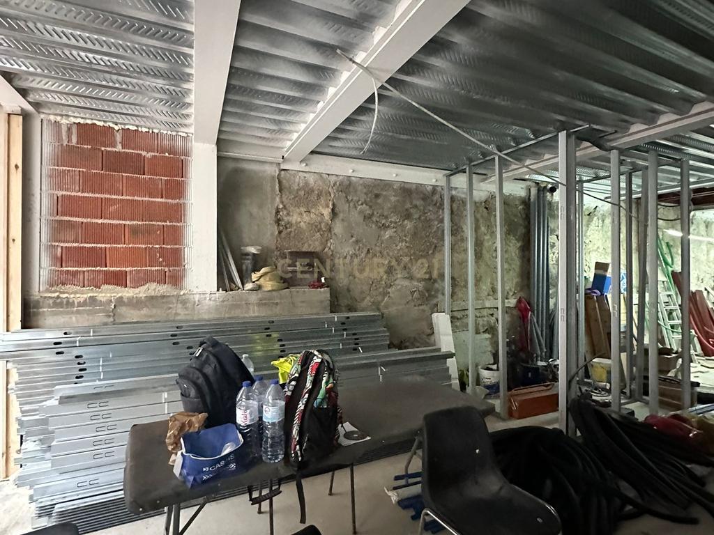 T1 Duplex com Mezanine em Cedofeita – Modernidade e Conforto no Coração do Porto - Image 15