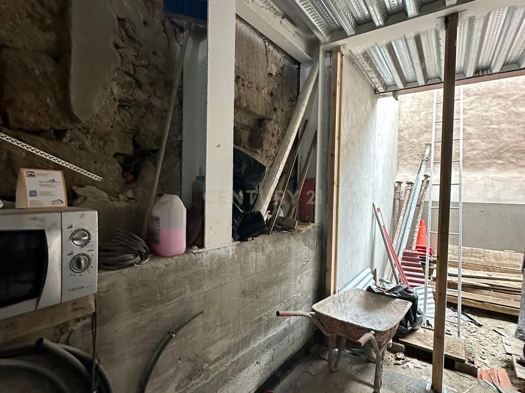 T1 Duplex com Mezanine em Cedofeita – Modernidade e Conforto no Coração do Porto - Image 16