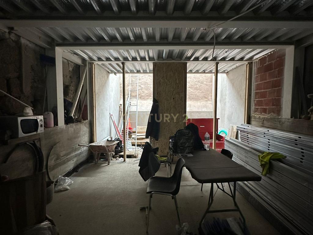 T1 Duplex com Mezanine em Cedofeita – Modernidade e Conforto no Coração do Porto - Image 17