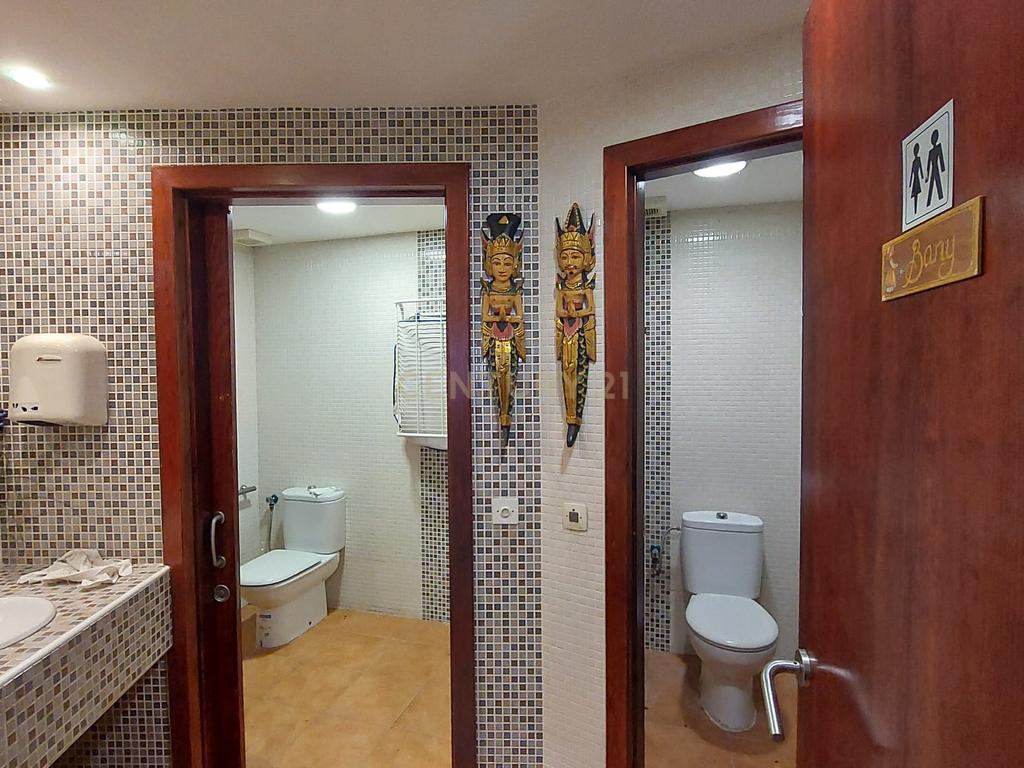  - Image 11