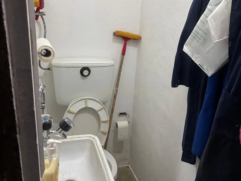 Trespasse de Loja na Parede - Image 16