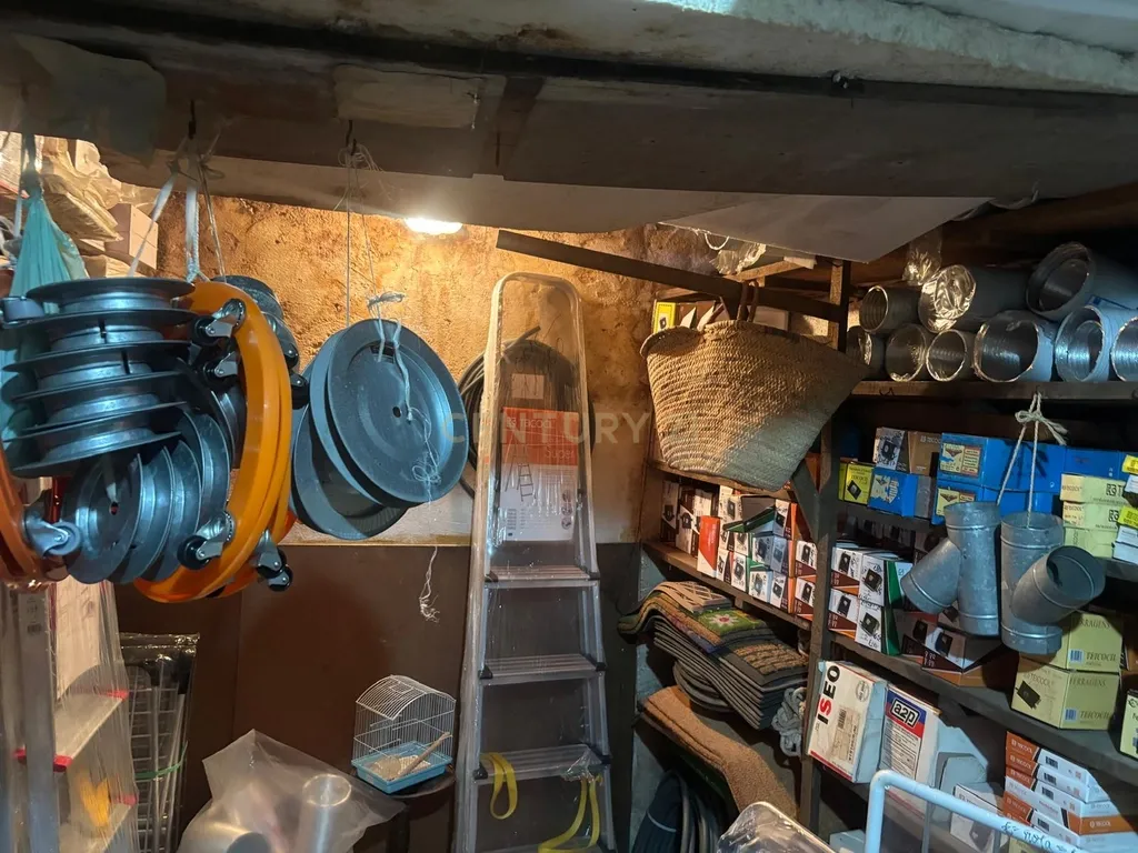 Trespasse de Loja na Parede - Image 14