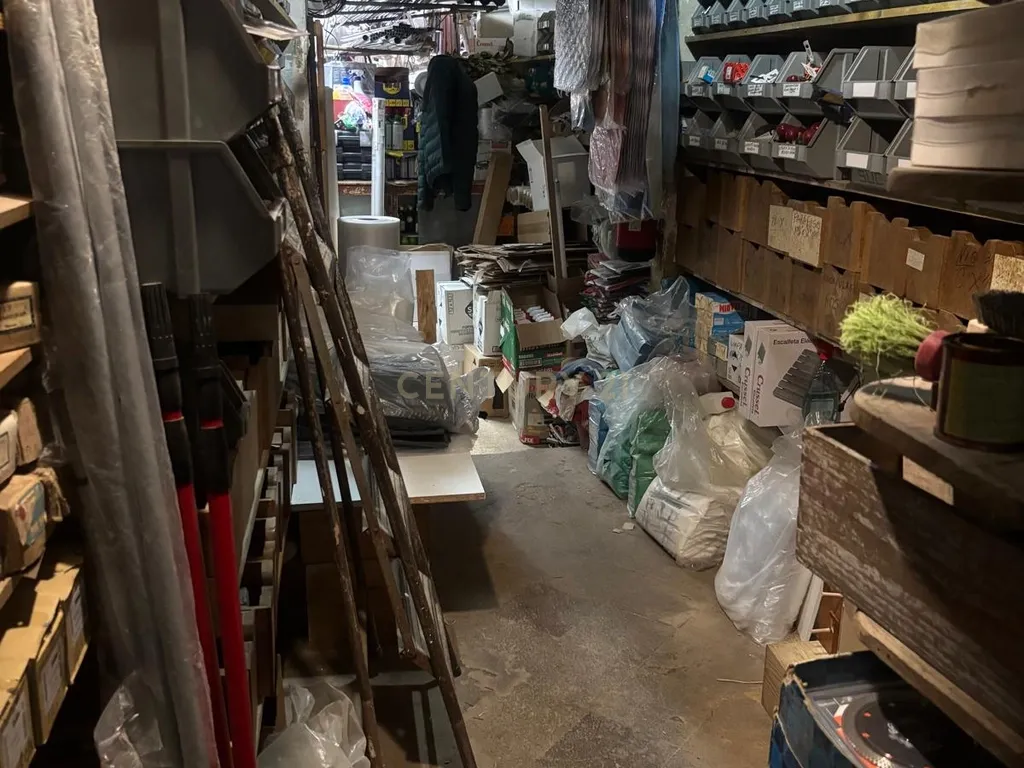 Trespasse de Loja na Parede - Image 12