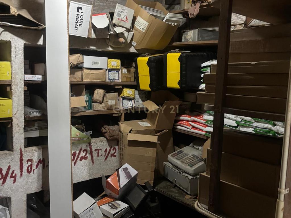 Trespasse de Loja na Parede - Image 19