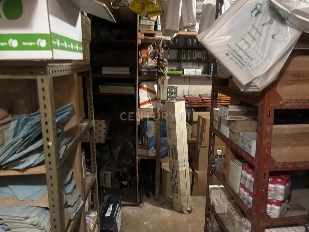 Trespasse de Loja na Parede - Image 18