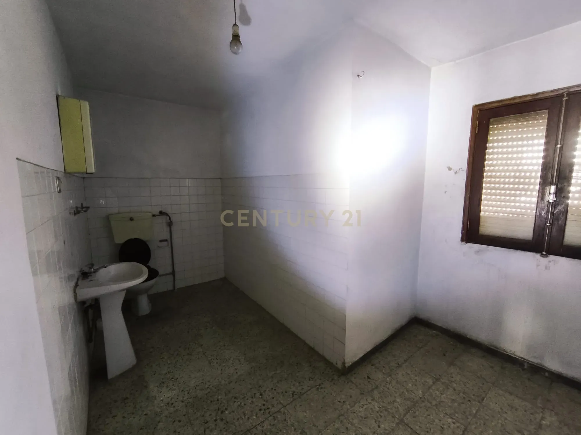 Moradia em Paul, Covilhã - Image 13