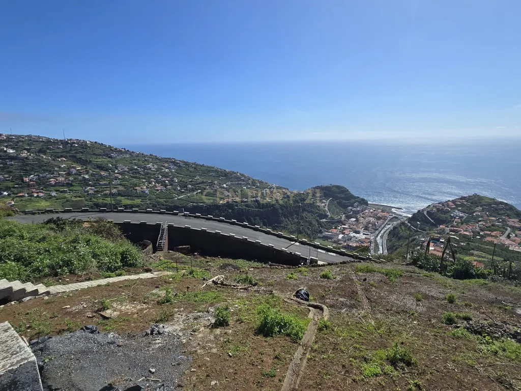 Terreno em Ribeira Brava -  Vista Mar - Image 3