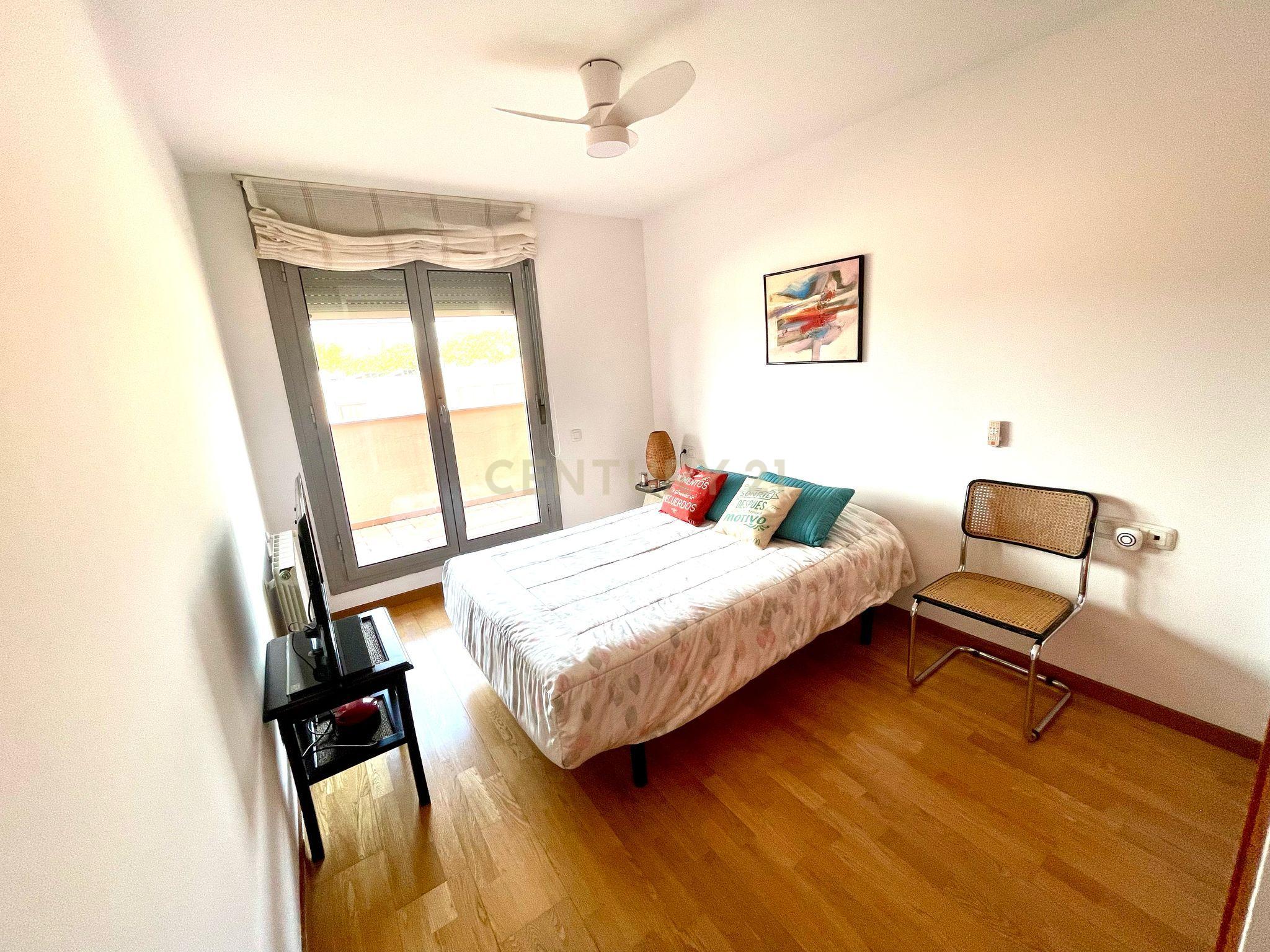 Casa Moderna em Barcelona com Jardim e Piscina Comum - Image 6