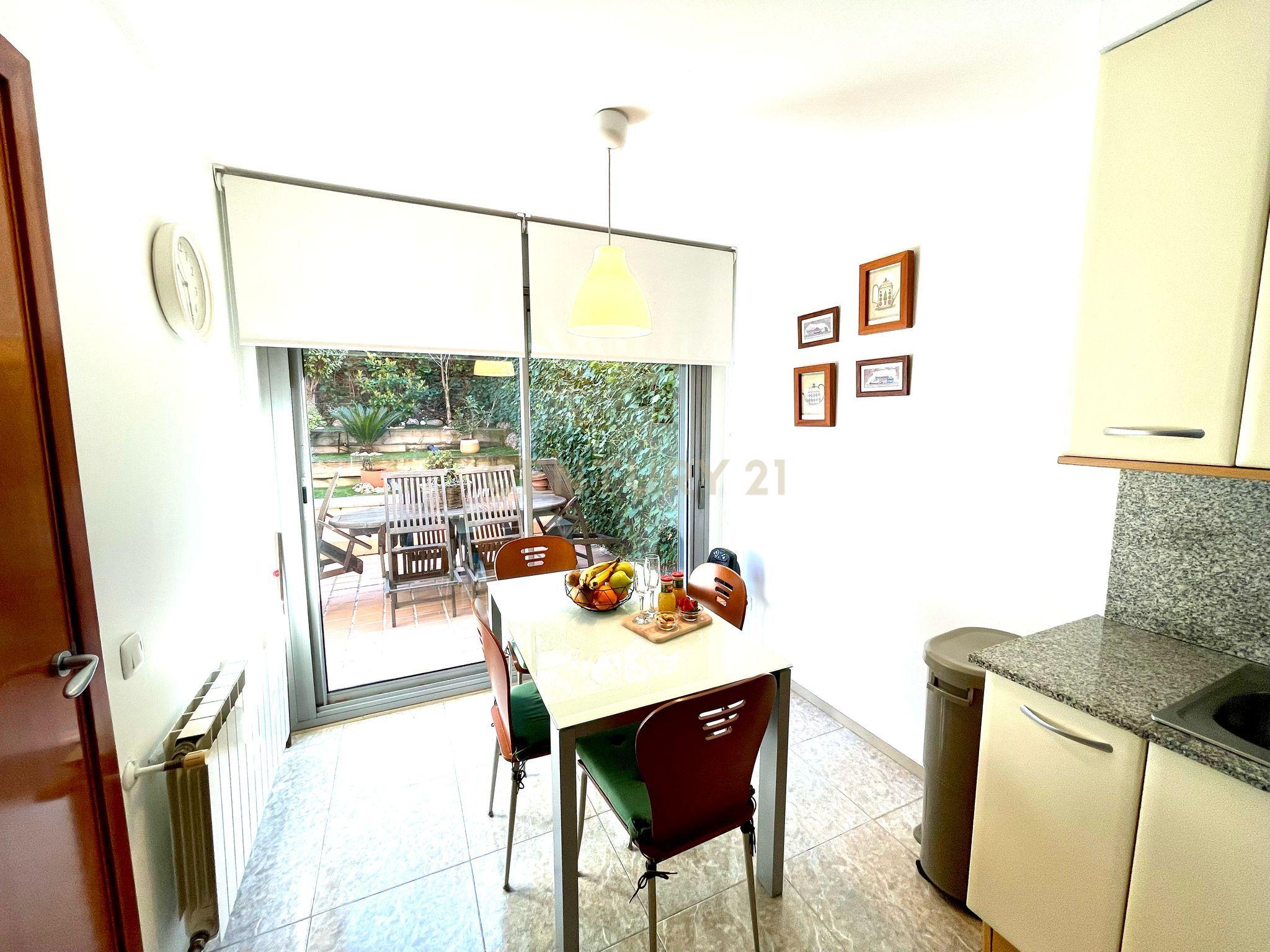 Casa Moderna em Barcelona com Jardim e Piscina Comum - Image 15
