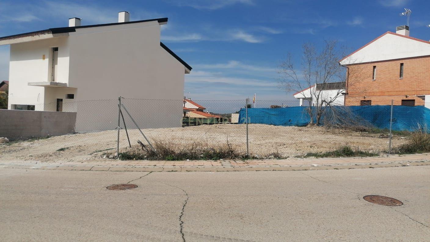 undefined - Image 1