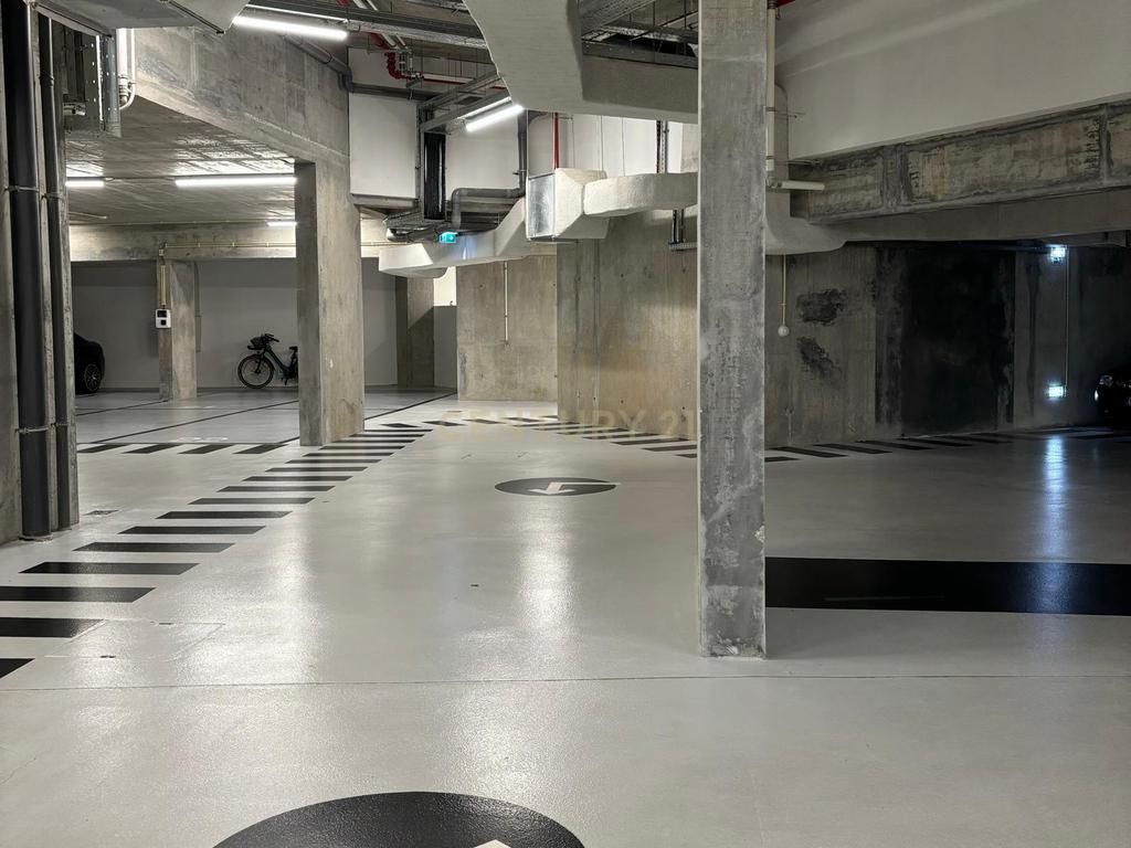 Apartamento T4- Edifício Comendador - Image 24