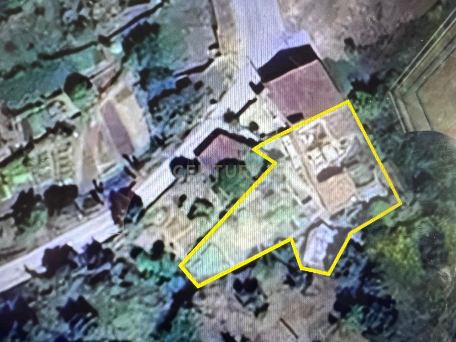 Casa para reconstrução total a 10 min da Praia Fluvial de Aldeia do Mato Abrantes - Image 21
