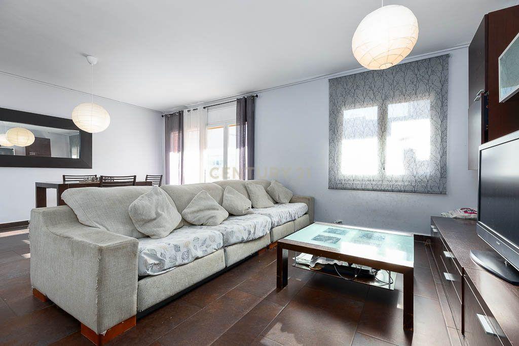 undefined - Image 3