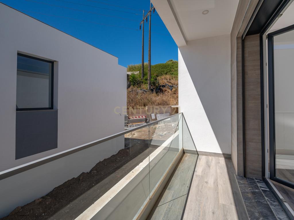 Moradia T5 de luxo com Piscina em Famões - Odivelas - Image 31